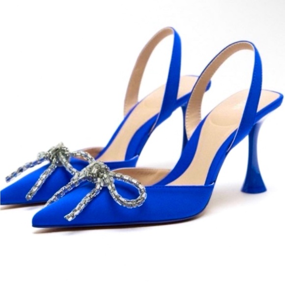 EMBELLISHED BOW HEELED SLINGBACKS - Picture 2 of 13